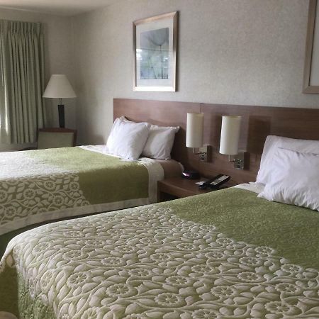 Days Inn By Wyndham Athens Eksteriør billede